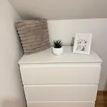 דירה Neu Renovierte In Mit Parkplatz שטייר