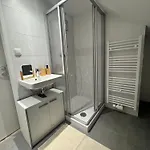 Neu Renovierte In Mit Parkplatz * שטייר