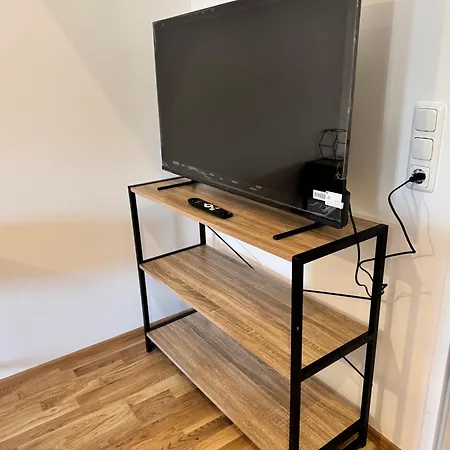 Neu Renovierte In Mit Parkplatz Apartamento *