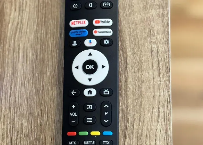 Neu Renovierte In Mit Parkplatz 아파트