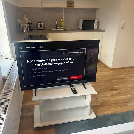 Neu Renovierte In Mit Parkplatz Steyr