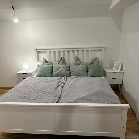 Daire Neu Renovierte In Mit Parkplatz *