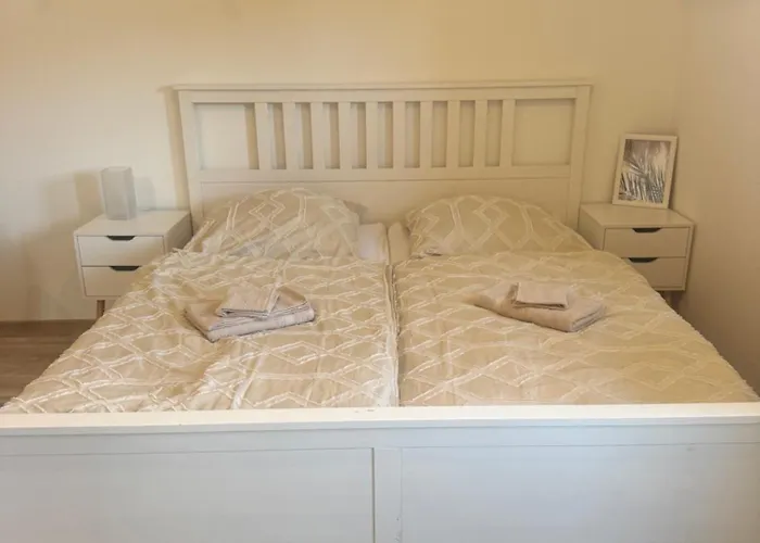 Daire Neu Renovierte In Mit Parkplatz *