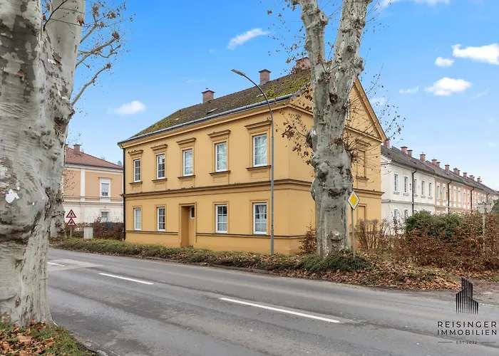 Neu Renovierte In Mit Parkplatz *